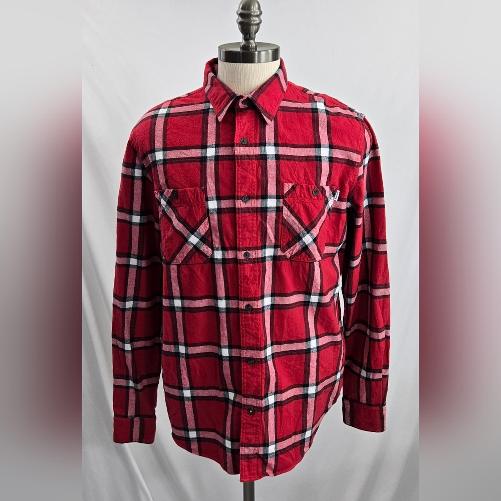 Timberland Flannel Men's Sz Large Button Down Shirt Red Black Plaid Long Sleeve